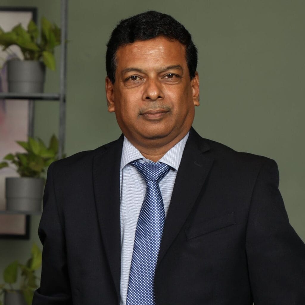 Shripad Deshpande Leadership